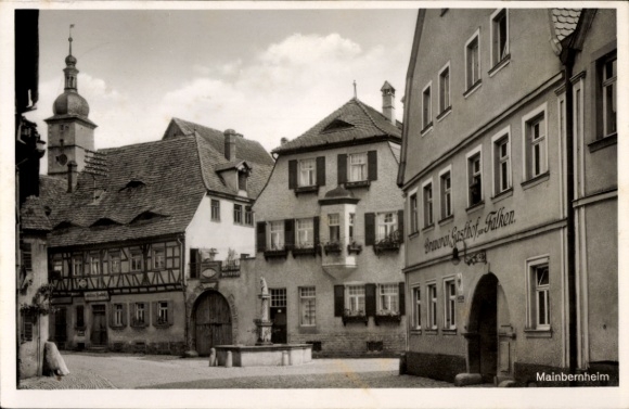 Postcard Mainbernheim in Lower Franconia, market square, half-timbered houses, fountain, architecture, black and white