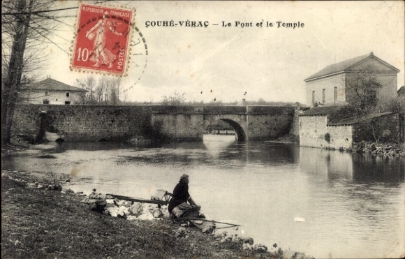 Ak Couhé Vérac Vienne, Brücke, Temple