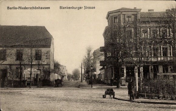 Postcard Berlin Pankow Niederschönhausen, Blankenburger Straße