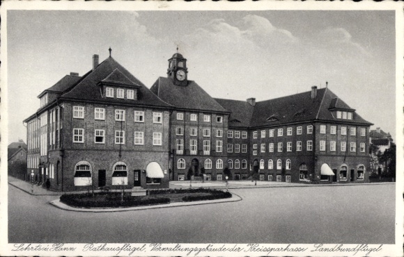Postcard Lehrte in Lower Saxony, town hall wing administrative building of the Kreissparkasse