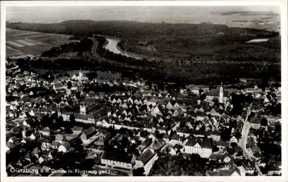 Postcard Günzburg in Swabia, aerial photograph of the town, river