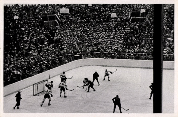 Collector's picture 1936 Olympics, ice hockey game USA Germany