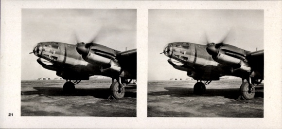 Stereo spatial image photo flying and winning No. 21, Heinkel before the start