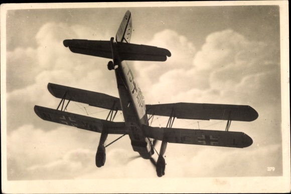 Postcard Deutsche Luftwaffe, Fieseler multi-purpose aircraft Fi 167, IJAN