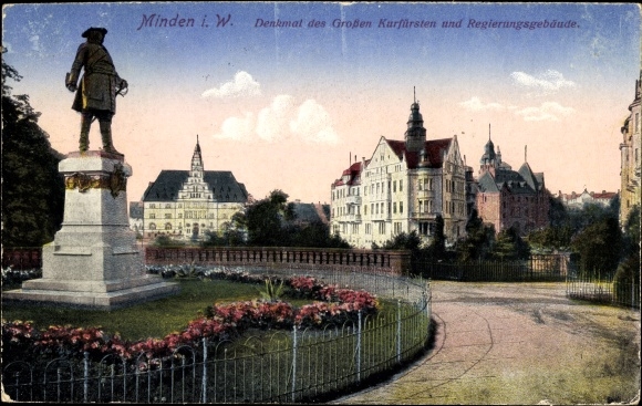 Postcard Minden in Westphalia, monument to the great elector, government building