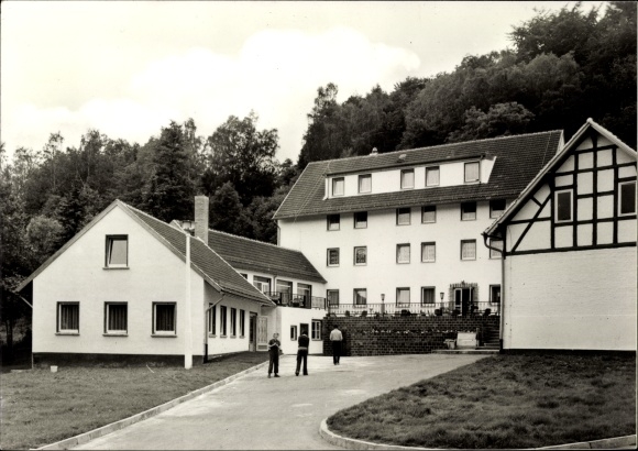 Postcard Eisenberg in Thuringia, company holiday home Walkmühle of the VEB industrial insulation Leipzig