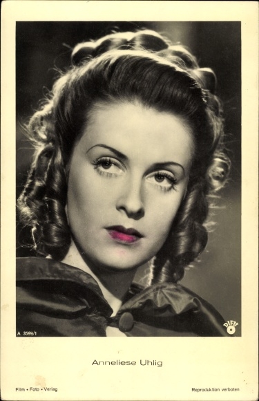 Postcard Actress Anneliese Uhlig, portrait