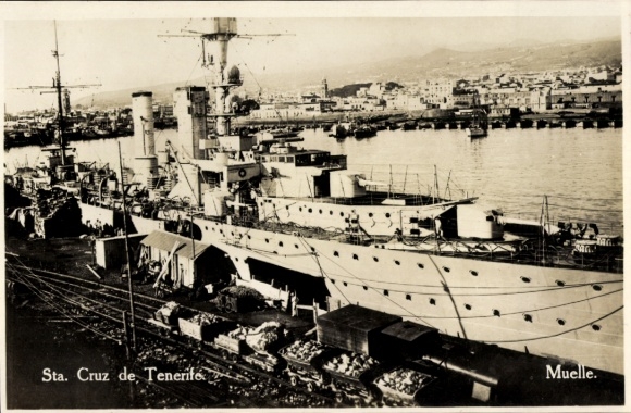 Ak Santa Cruz de Tenerife Tenerife Canarische Eilanden Spanje, Muelle, oorlogsschip