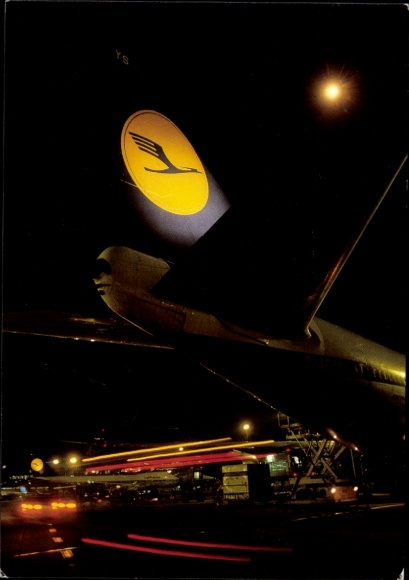 KP Lufthansa, niemiecki samolot pasażerski, D ABYS, lotnisko, widok nocny
