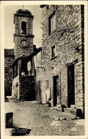 Ak Gourdon Lot, Alter Steinbau, Glockenturm