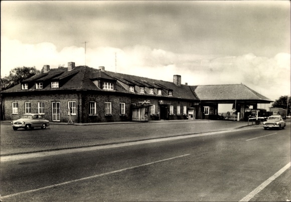 Ak Köckern Sandersdorf Brehna im Kreis Anhalt Bitterfeld, Autobahn Raststätte, Tankstelle