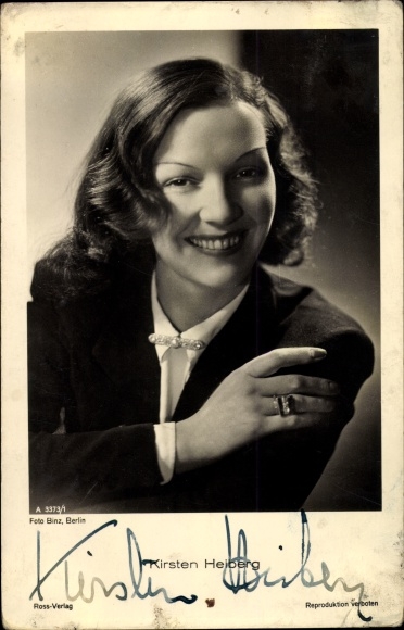 Postcard actress Kirsten Heiberg, portrait, Ross 3373/1
