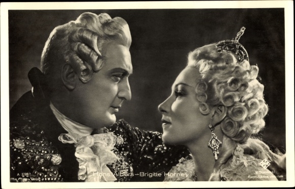 Postcard actor Hans Albers, actress Brigitte Horney, portrait, A 3728/1