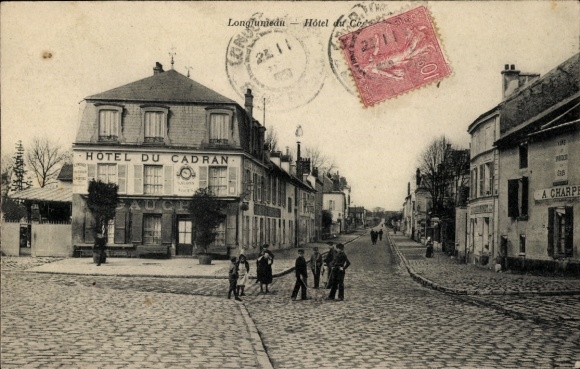 Postcard Longjumeau Essonne, Hotel du Cadran, Hotel de la Poste.