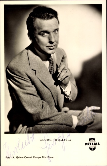 Postcard actor Georg Thomalla, portrait in a suit, request concert, autograph
