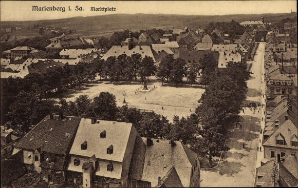 Postcard Marienberg in Sachsen, view from the church to the market square