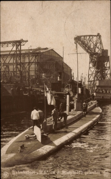 Postcard German submarine, U-boat, U 8, Krupp shipyard Kiel, NPG, GLK