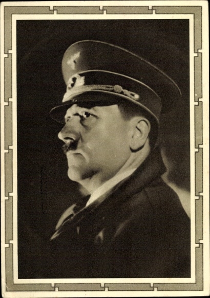 Postwaardestuk Ak Führer en Rijkskanselier Adolf Hitler, portret