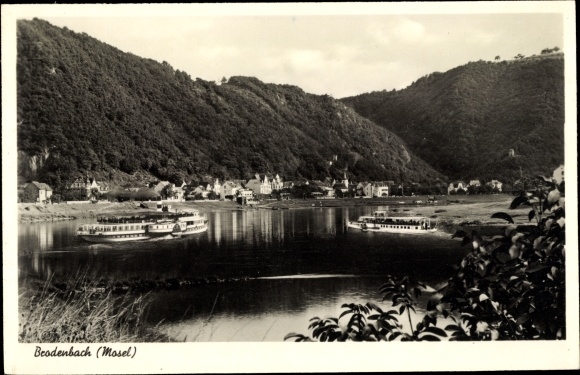 Postcard Brodenbach on the Terrassenmosel, Steamerpartie, place