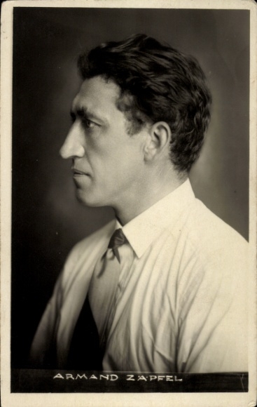 Postcard actor Armand Zäpfel, portrait