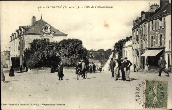 Postcard Pouancé Maine et Loire, Side of Châteaubriant, Hotel