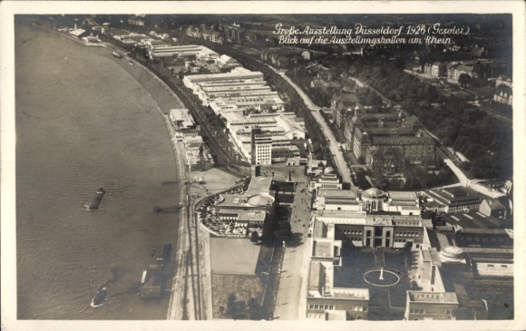 Ak Düsseldorf am Rhein, luchtfoto, zicht op de tentoonstellingshallen, Grote Tentoonstelling 1926