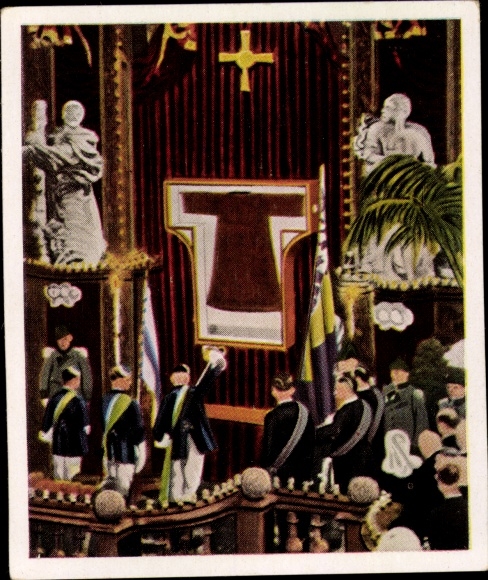 Collector's picture The post-war period No. 219, August 1933, The Holy Rock of Trier, student delegation