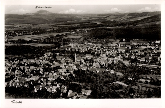 Ak Süssen Landkreis Göppingen, Hohenstaufen, Fliegeraufnahme