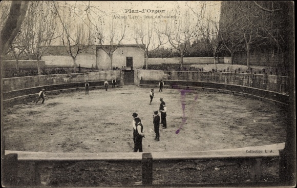 Ak Plan-d'Orgon Bouches du Rhône, Arènes Laty, Jeux de boules