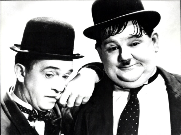 Postcard actors and comedians Stan Laurel and Oliver Hardy, Portrait, Laurel and Hardy