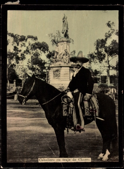 Photo Mexiko, Gentleman in Charro suit