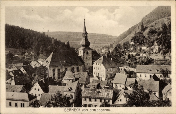 Postcard Bad Berneck in the Fichtelgebirge Bavaria, view from the Schlossberg, church