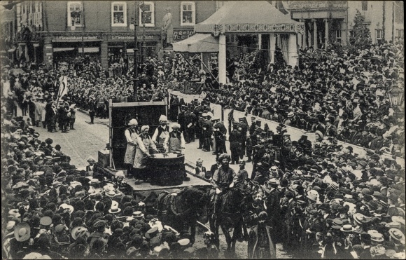 Postcard Barmen Wuppertal, centenary, historical procession, introduction of Turkish red dyeing
