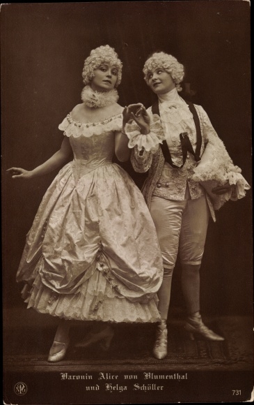 Photo Postcard Baroness Alice von Blumenthal and Helga Schöller