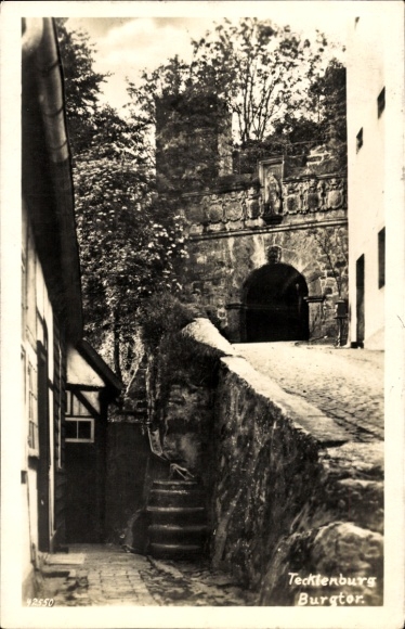 Ak Tecklenburg am Teutoburger Wald Westfalen,  Burgtor,  Szenerie, 
