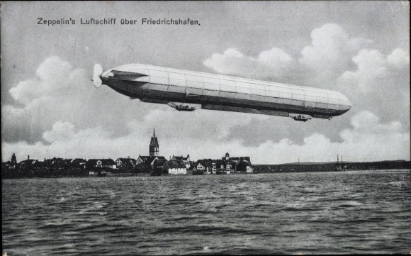 Ak Friedrichshafen aan het Bodenmeer, het luchtschip van Zeppelin