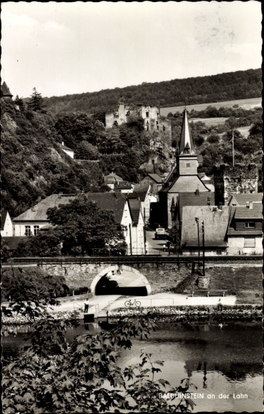 PC Balduinstein an der Lahn, bridge, castle, partial view