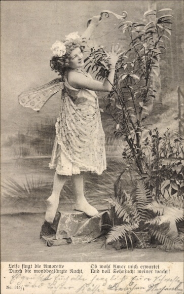 Postcard The Cupid sings softly, woman with angel wings