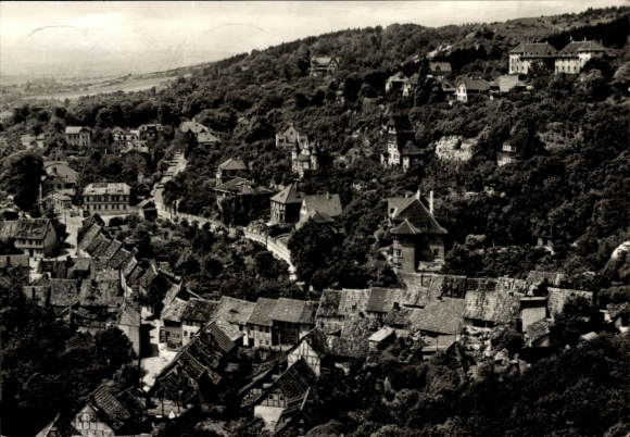 Ak Bad Frankenhausen am Kyffhäuser Thüringen, Landschaft mit Hügeln, Häusern, Dorf, bewaldete Umg
