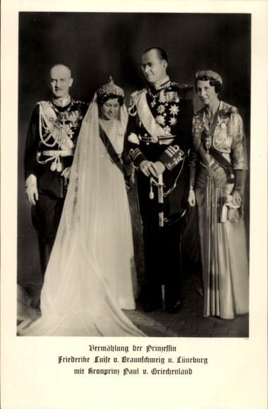 Postcard Wedding of Princess Friederike Luise of Braunschweig and Lüneburg, Crown Prince Paul of Greece