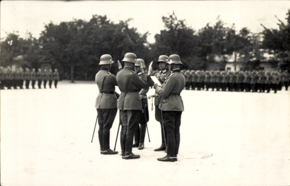 Photo Postcard swearing in the Wehrmacht