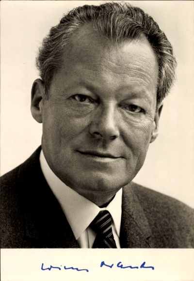 Postcard Willy Brandt, Chairman of the SPD, Federal Chancellor, portrait