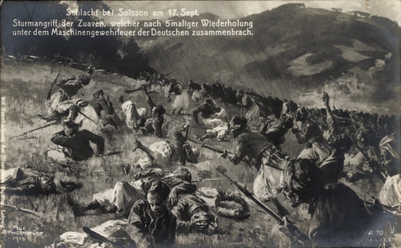 Postcard Battle of Soisson, Zouaves' assault, battlefield, machine gun fire