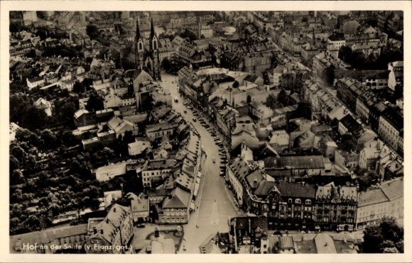 Ak Hof an der Saale Opper-Franken Beieren, luchtfoto, gebouw, straatbeeld, prachtige architectuur