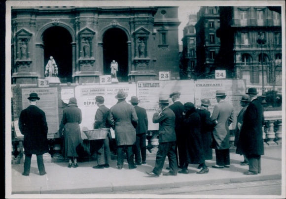Photo Paris IX, election campaign, voters, election information