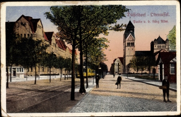 Ak Oberkassel Düsseldorf am Rhein, Partie von der Lueg Allee, Kirche