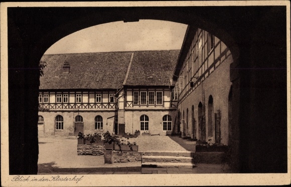 Ak Wöltingerode Vienenburg Goslar am Harz, Wirtschaftliche Frauenschule, Klosterhof
