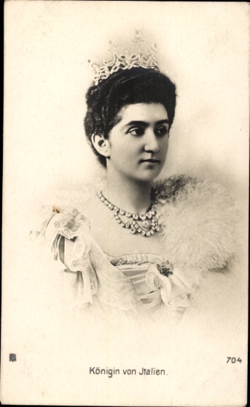 Postcard Queen of Italy, Elena of Montenegro
