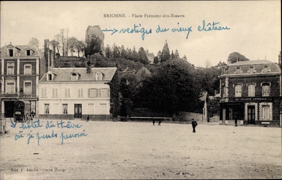 Postcard Brionne Eure, Place Fremont des Essarts
