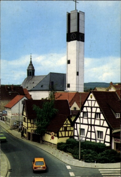Postcard Schwalbach am Taunus Hesse, church, half-timbered house, car, old town